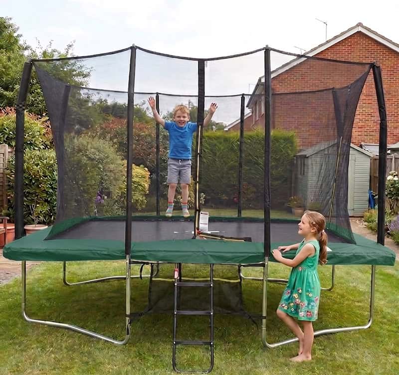 Mako Max 9x14ft Rectangular Trampoline with Safety Enclosure Green – Free Ladder & Shoe Tidy